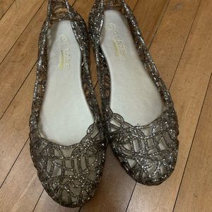 BNWT jelly doll shoes in glittery gray